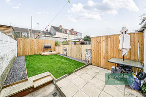 Photo 6- click for photo gallery